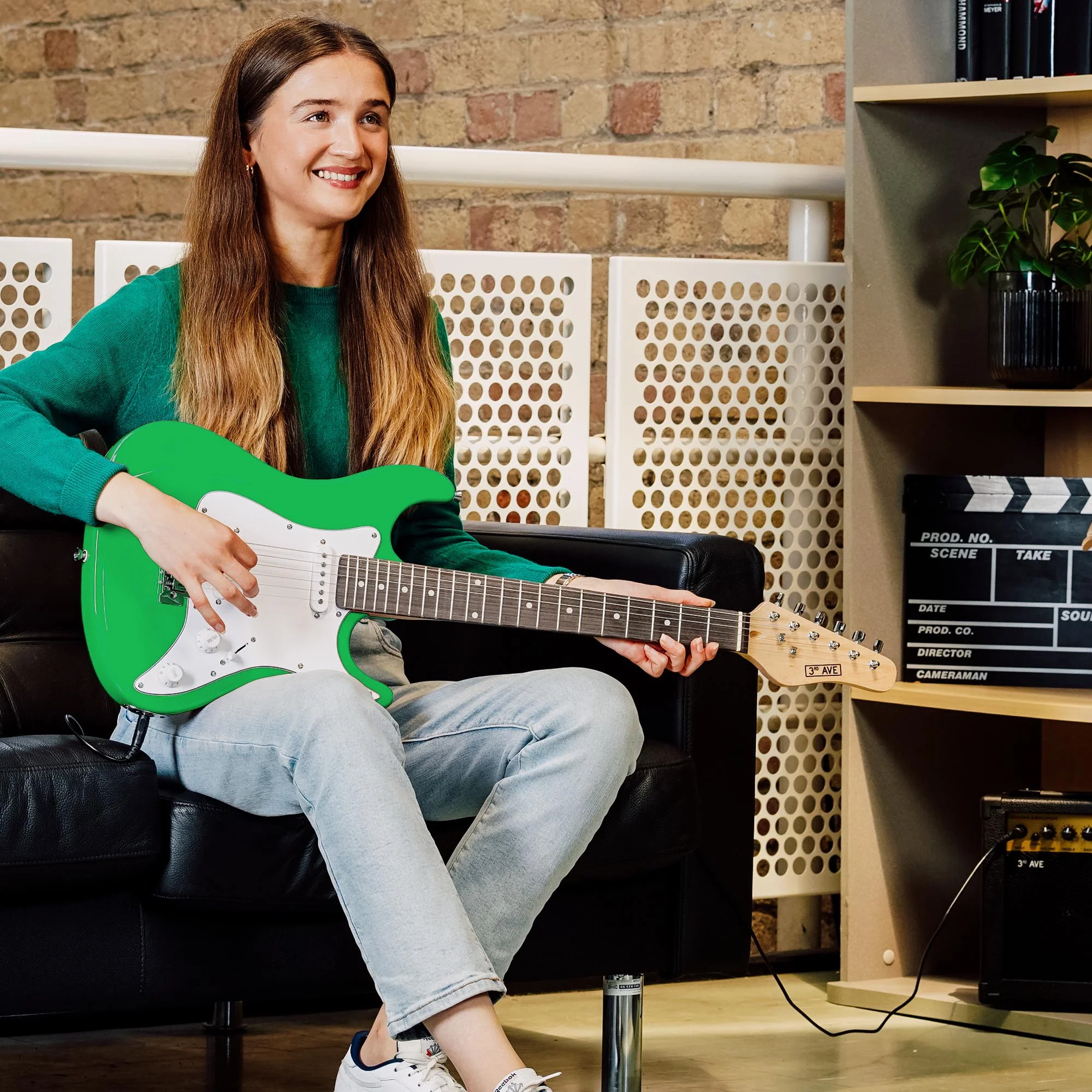 3rd Avenue 3/4 Size Electric Guitar Pack with Amp - Image 30