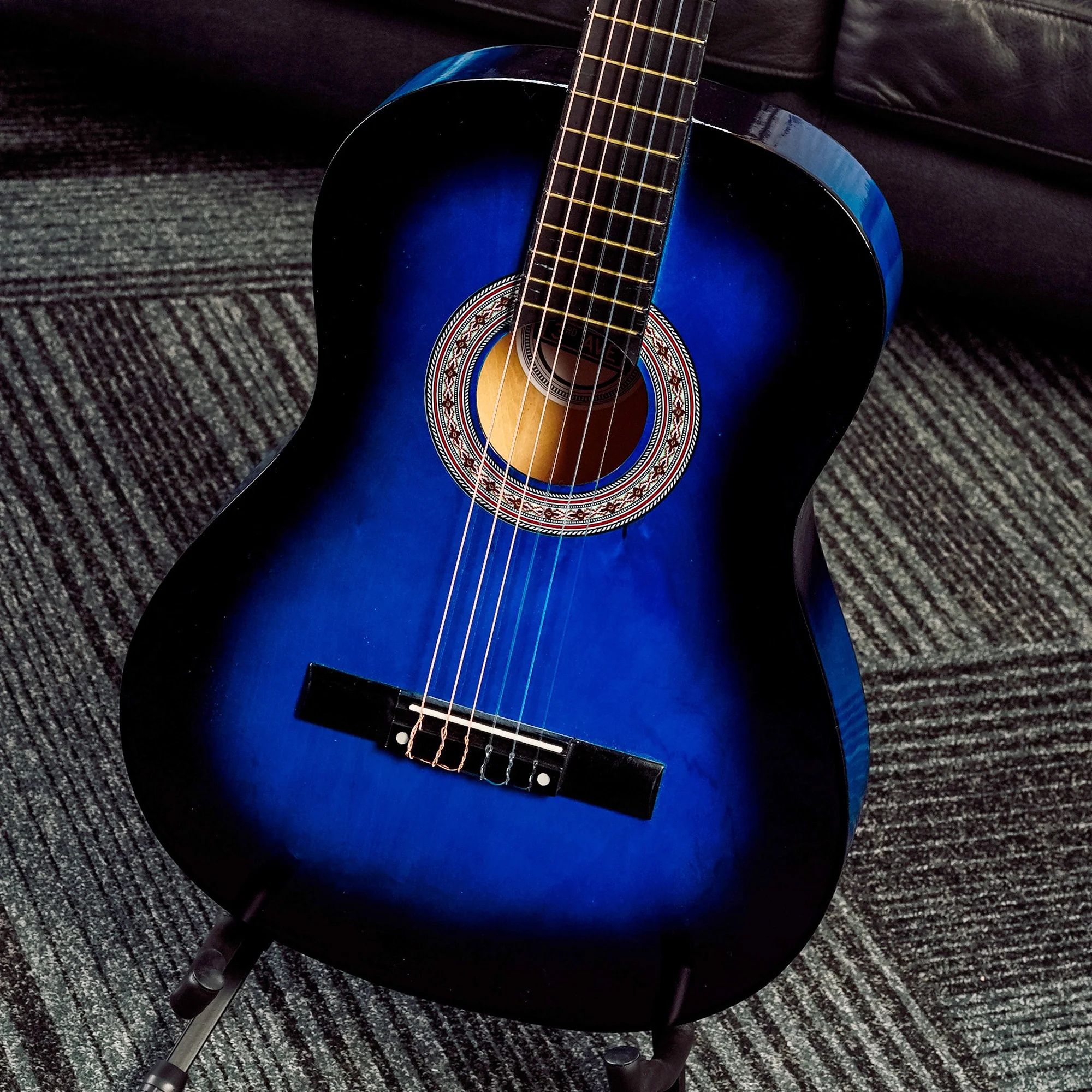 3rd Avenue Full Size Classical Guitar Pack - Image 10