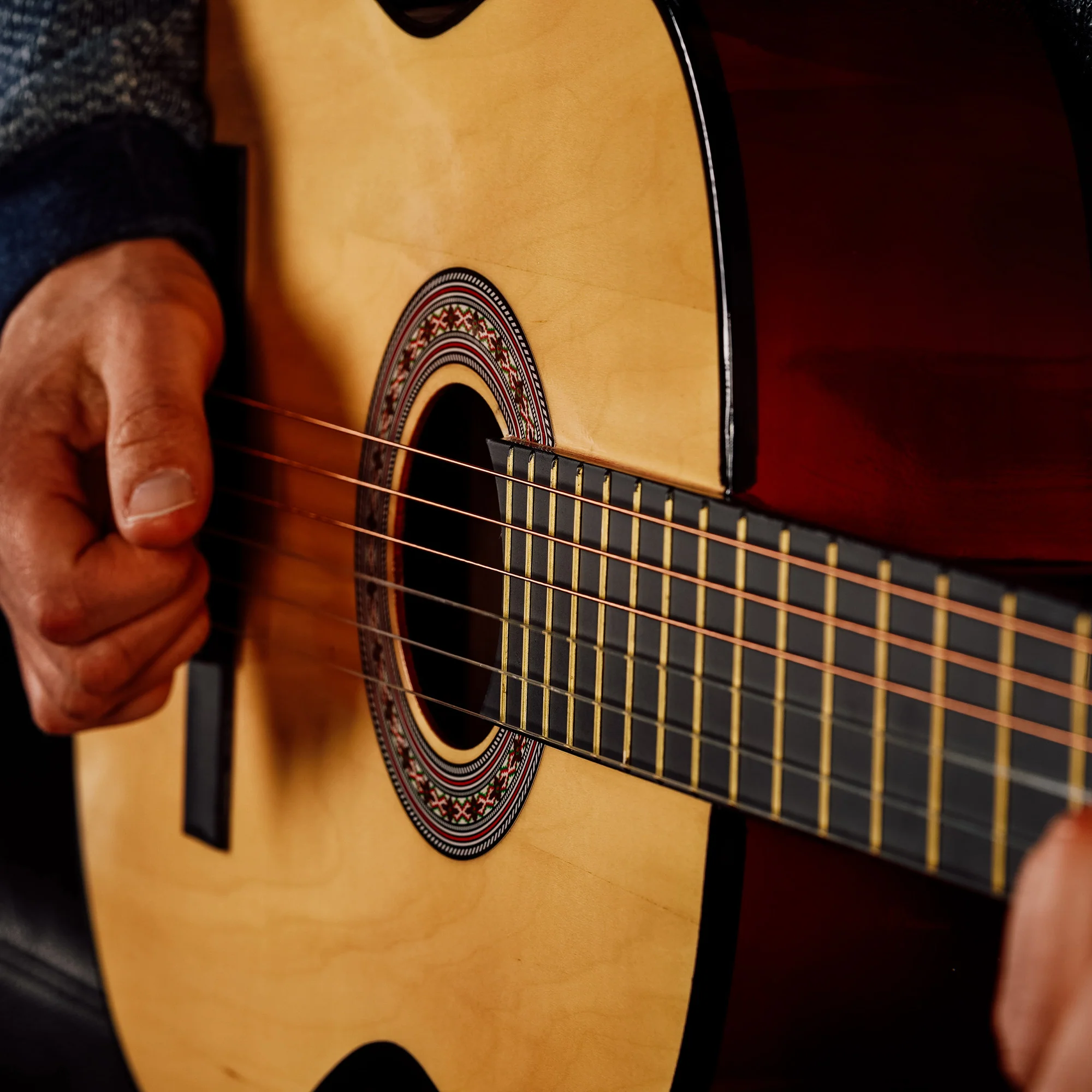 3rd Avenue Full Size Classical Guitar Pack - Image 15