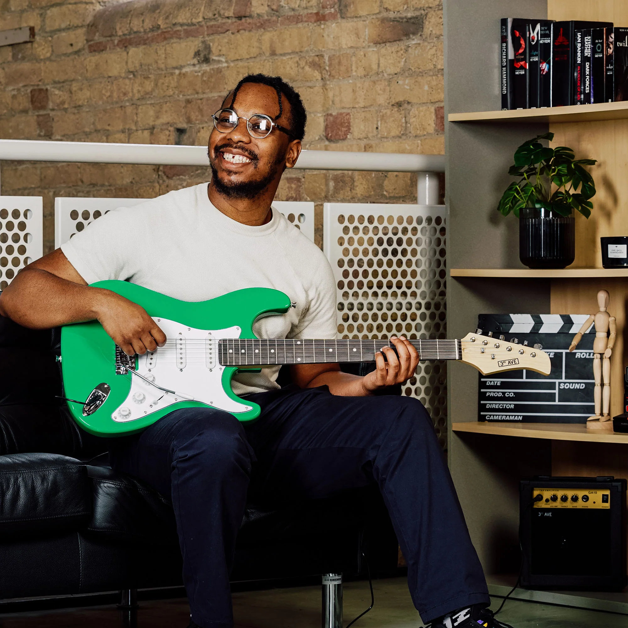 3rd Avenue Full Size Electric Guitar Pack - Image 5