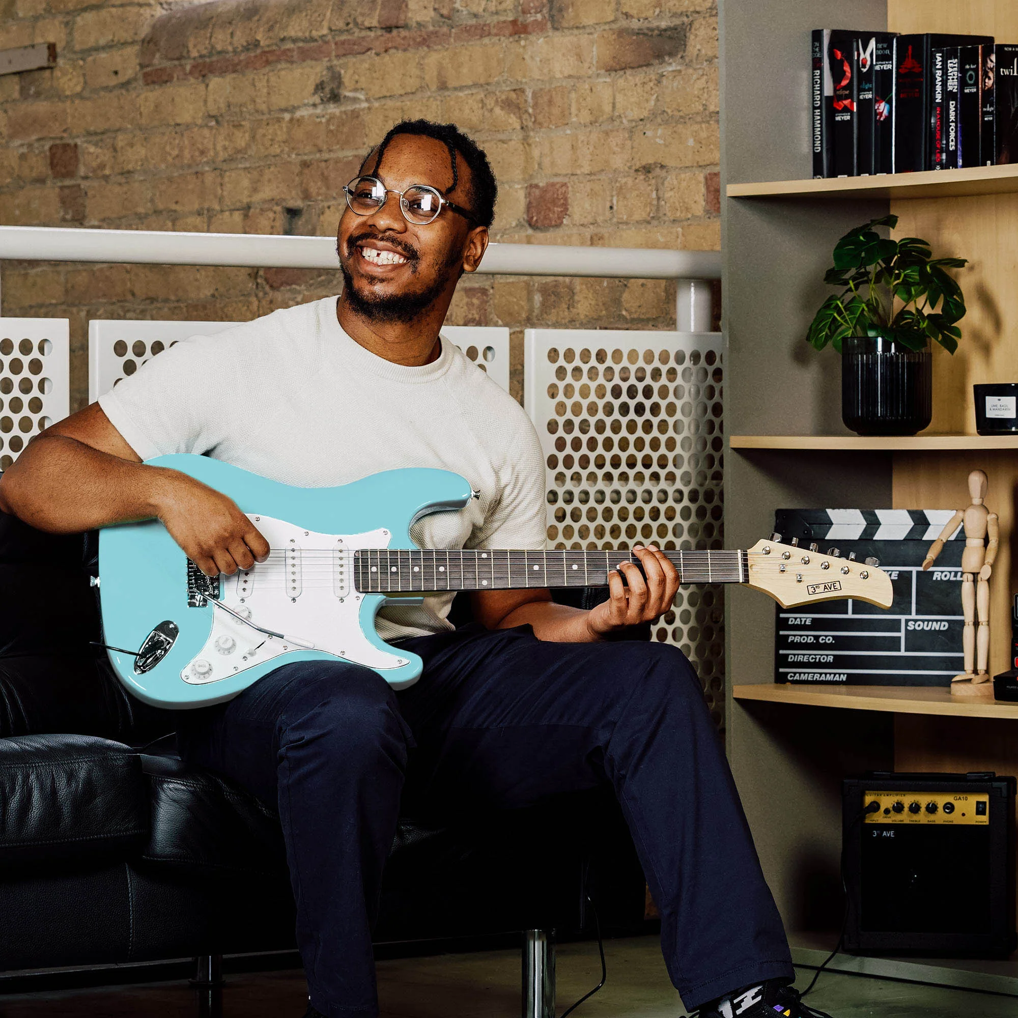 3rd Avenue Full Size Electric Guitar Pack with Amp - Image 41