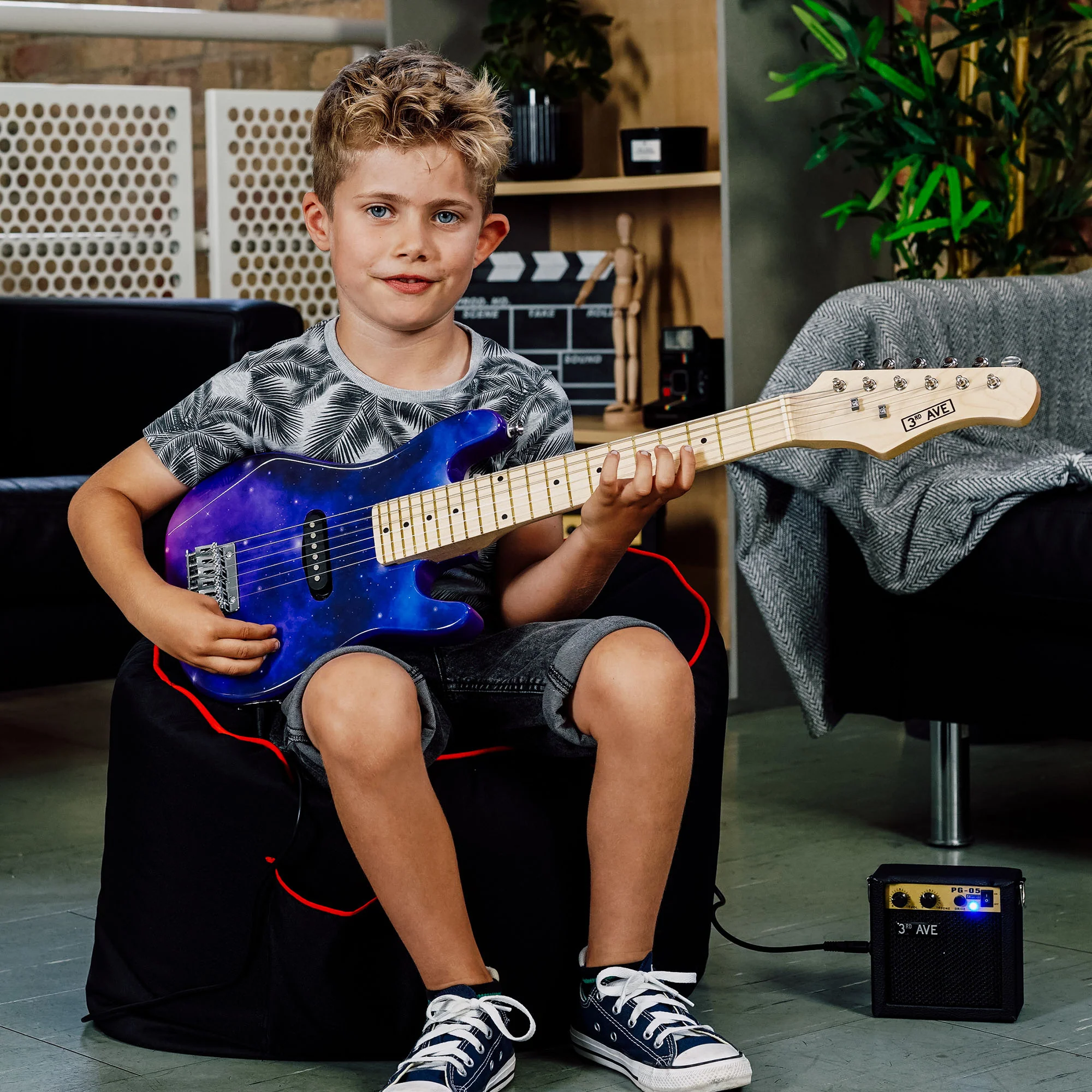 3rd Avenue Junior Electric Guitar Pack - Image 26