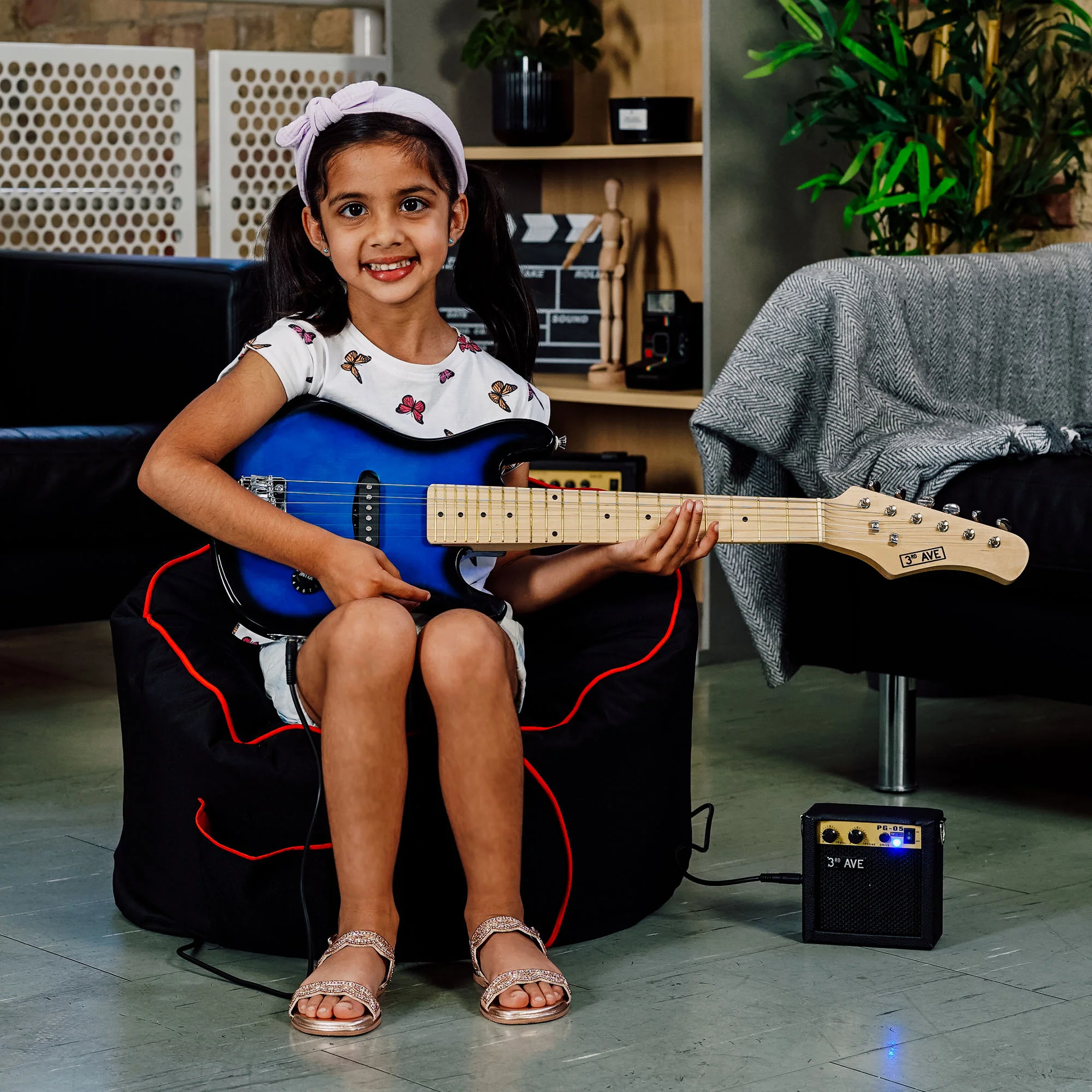 3rd Avenue Junior Electric Guitar Pack - Image 31