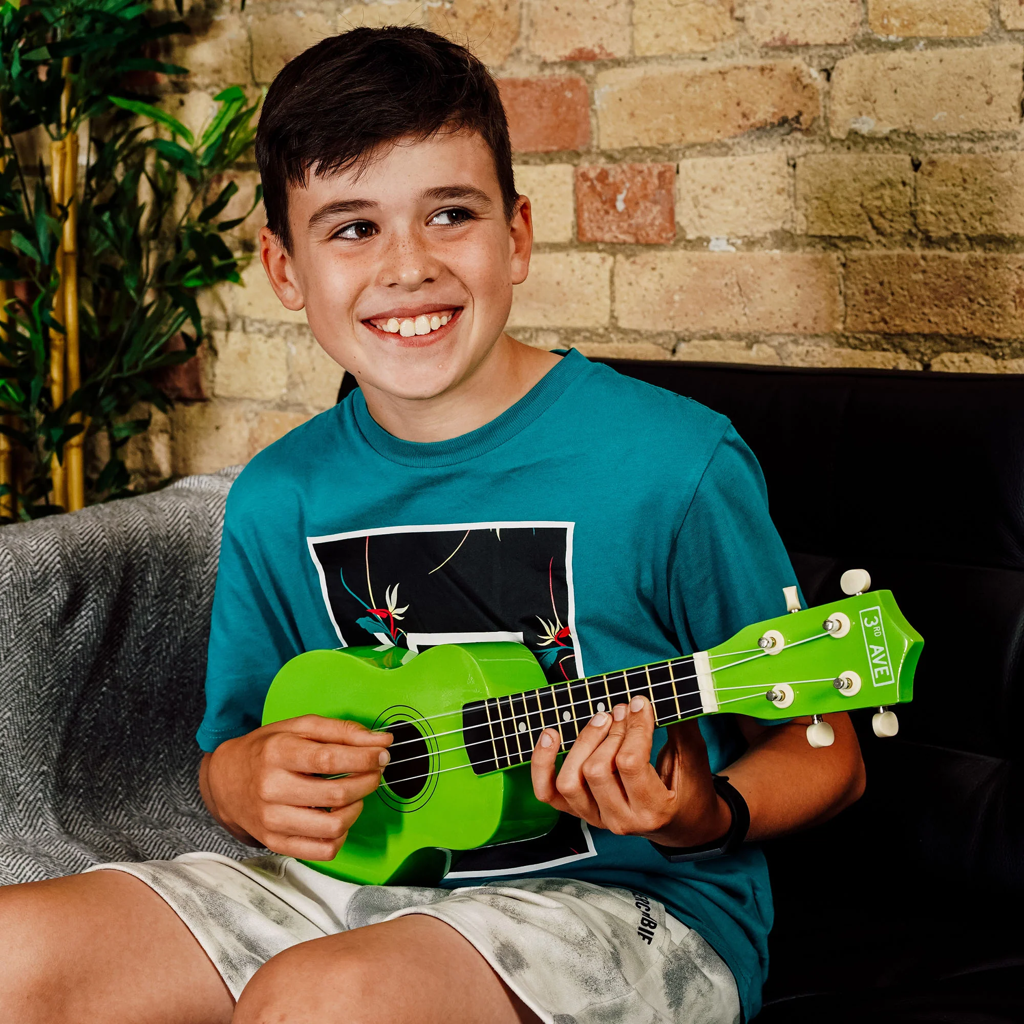 3rd Avenue Soprano Ukulele with Bag - Image 41