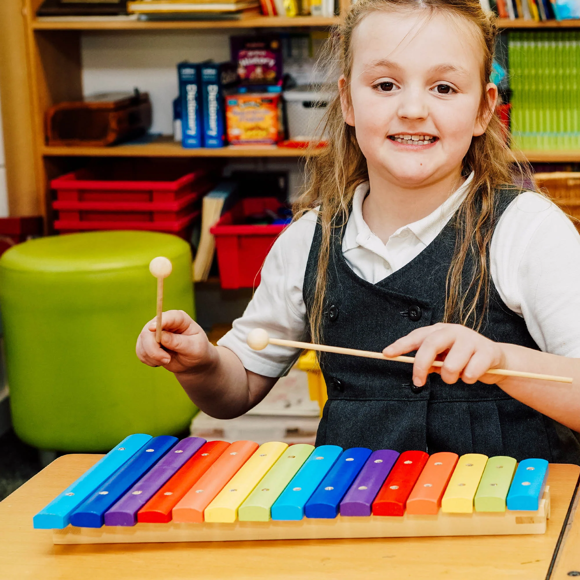 A-Star 15 Note Rainbow Xylophone with Beaters - Image 6