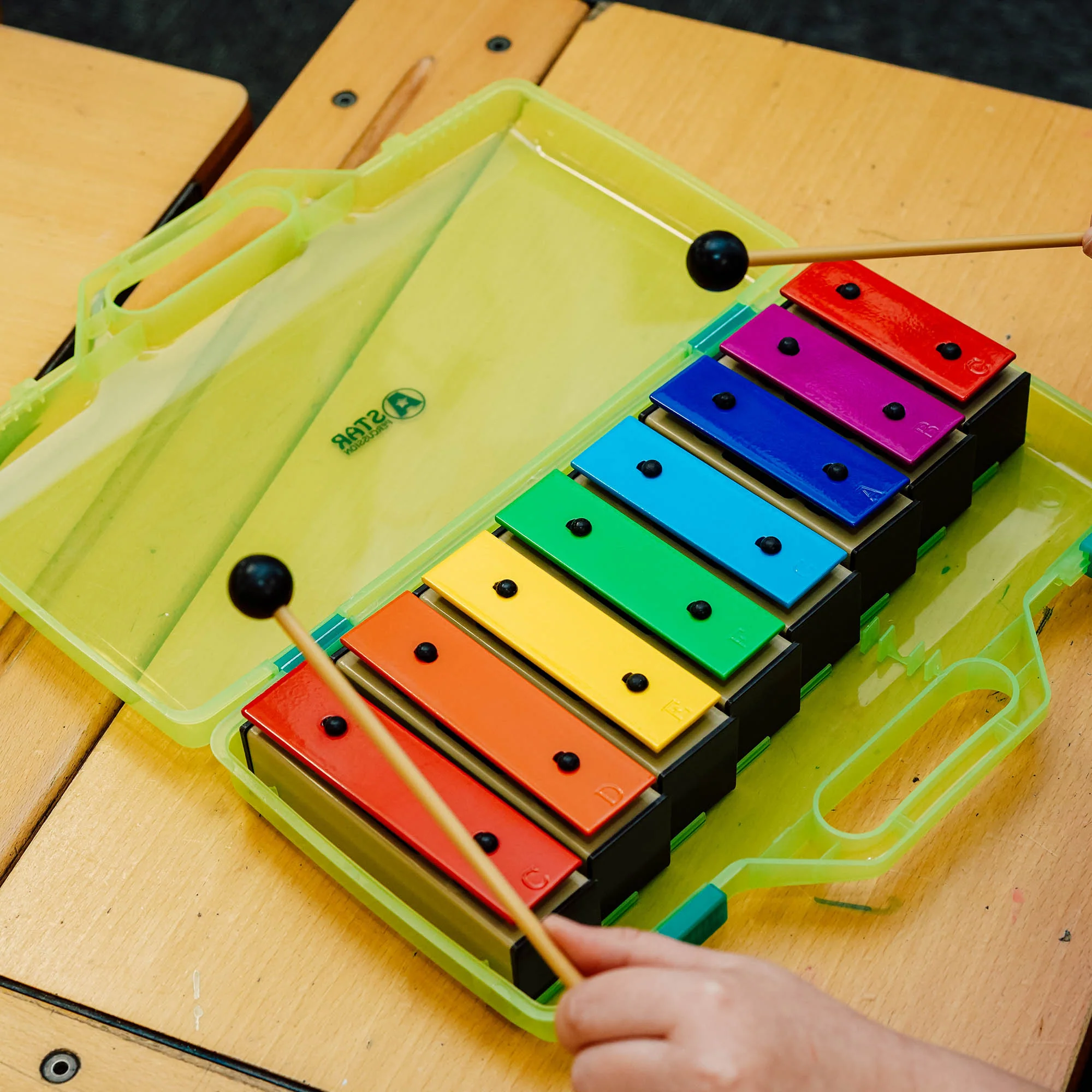 A-Star Rainbow Chime Bar Set in Hard Case - Image 6
