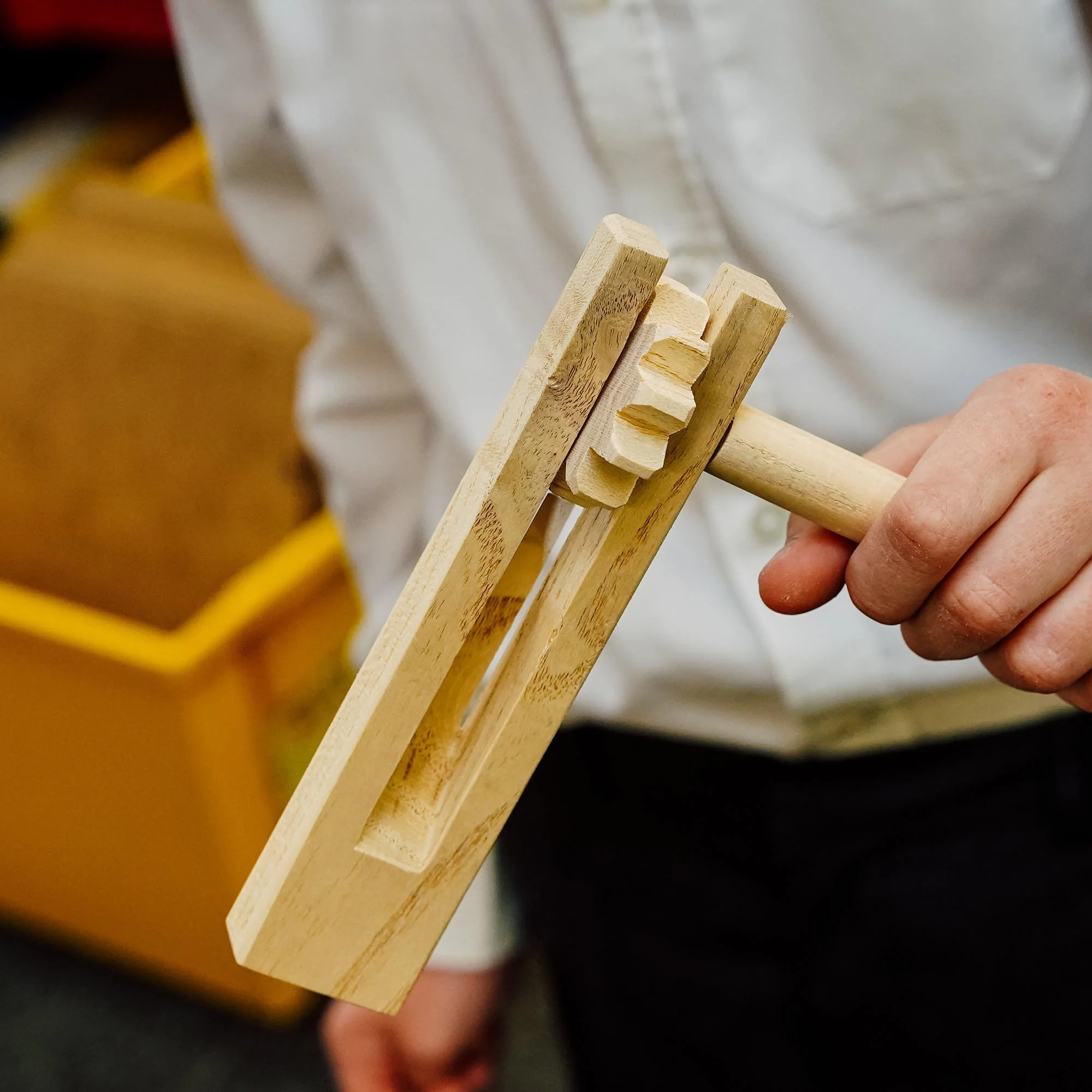 A-Star Handheld Wooden Ratchet - Image 5
