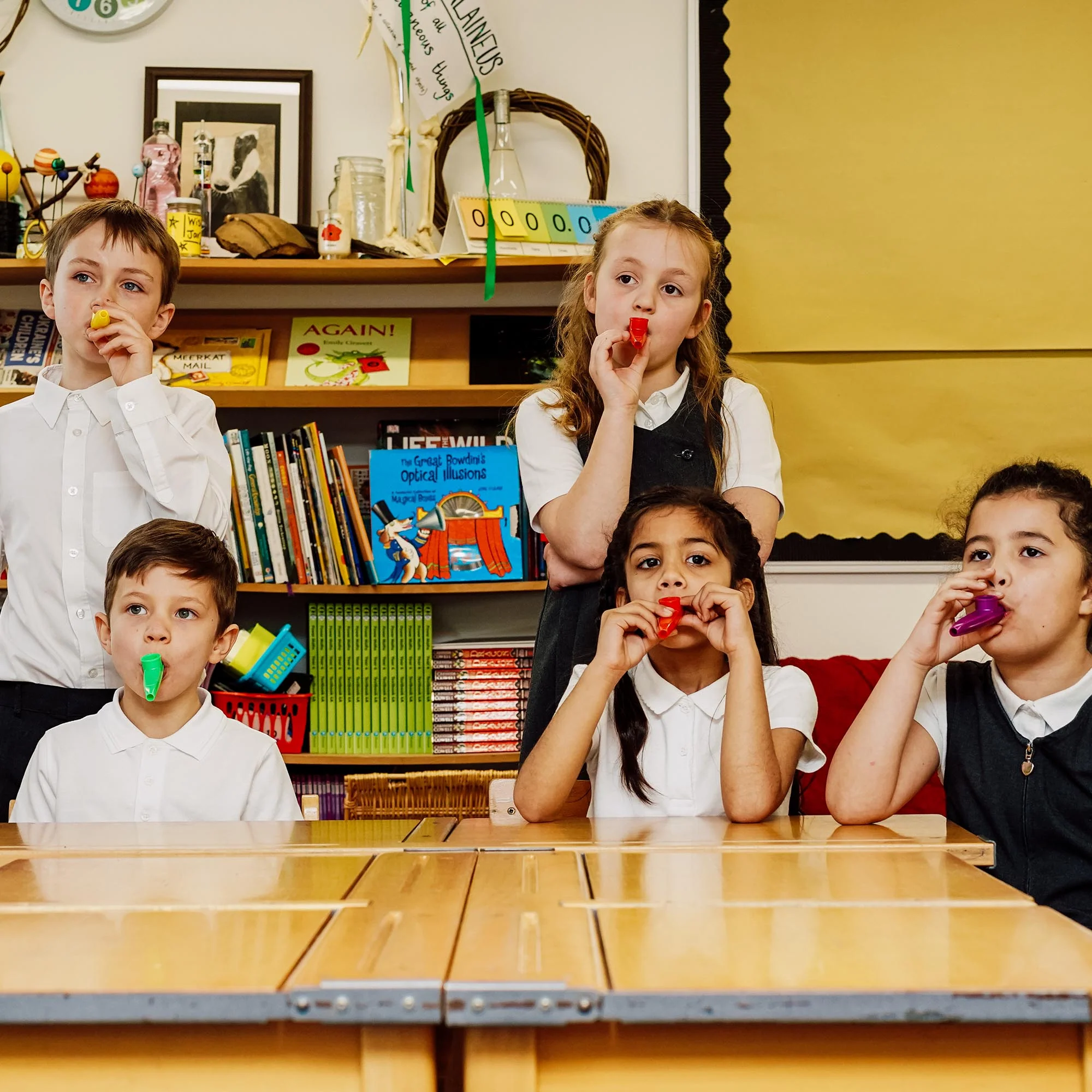 A-Star Kazoos - Pack of 40 - Image 4