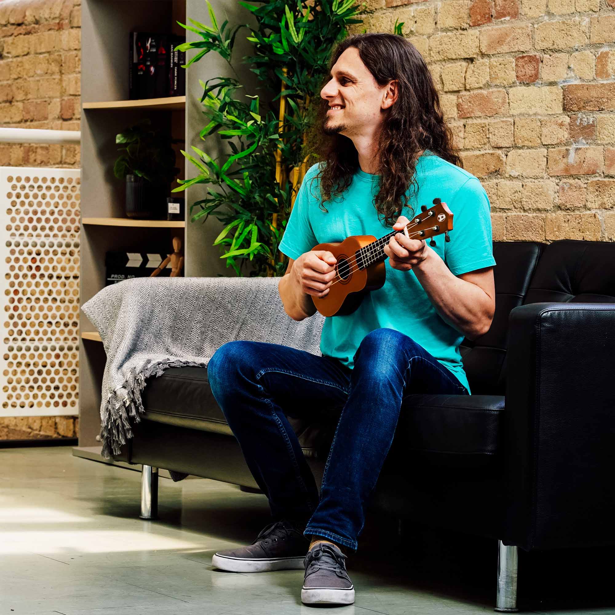 A-Star Soprano Ukulele Starter Pack with Bag, Stand, Tuner and Strings - Image 10