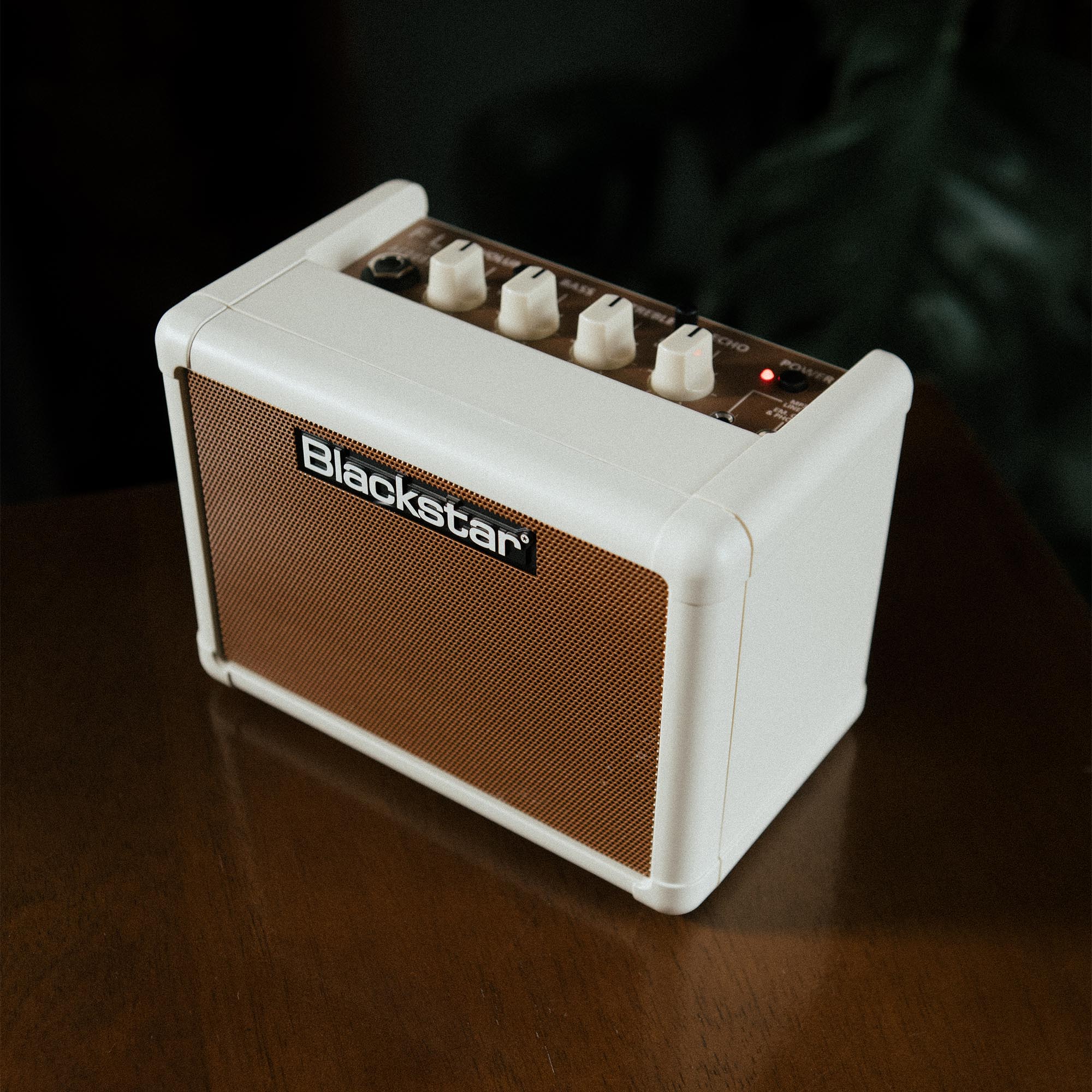 Blackstar Fly 3 Acoustic Guitar Mini Amplifier - Image 9