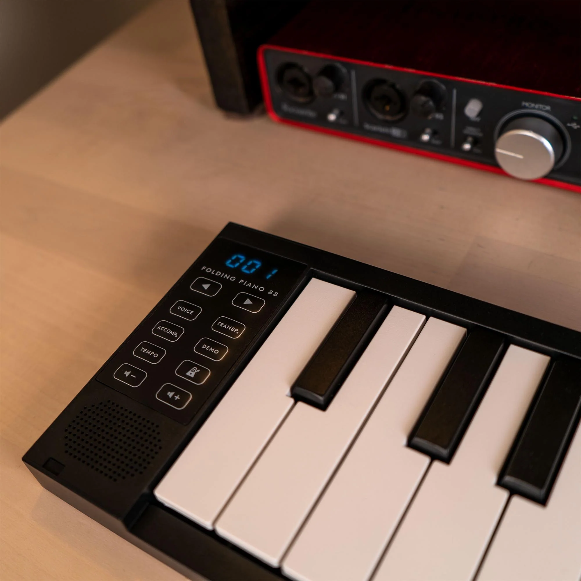 Carry-On 88 Key Folding Piano - Image 6