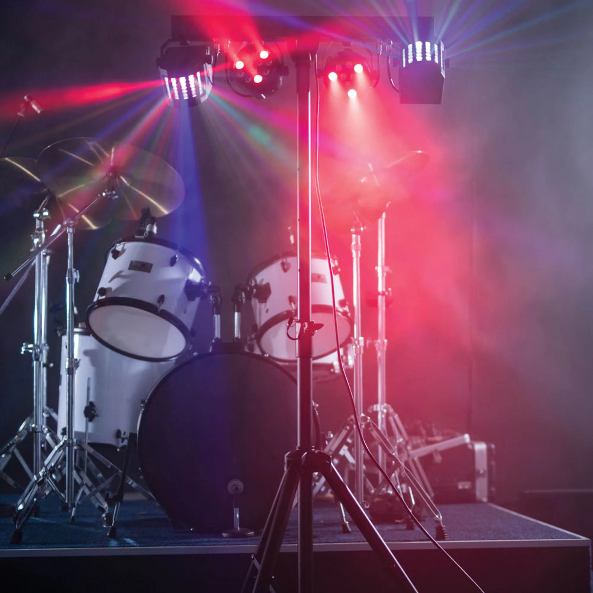 QTX Portable DJ Lighting Kit with Wash Lights, Derby Effects and Stand - Image 4