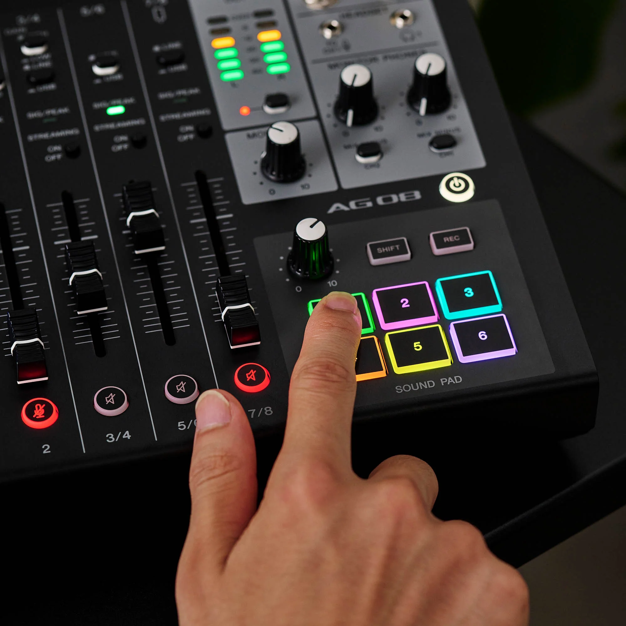 Yamaha AG08 All-in-One Streaming Station - Image 7