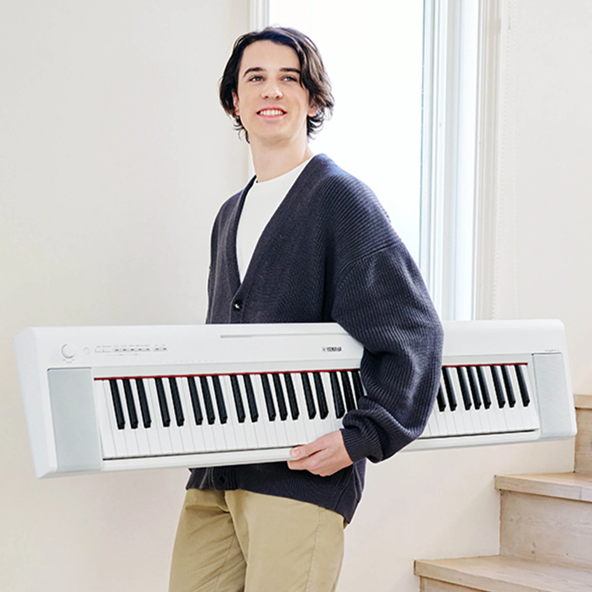 Yamaha Piaggero NP35 Electronic Keyboard - Image 12