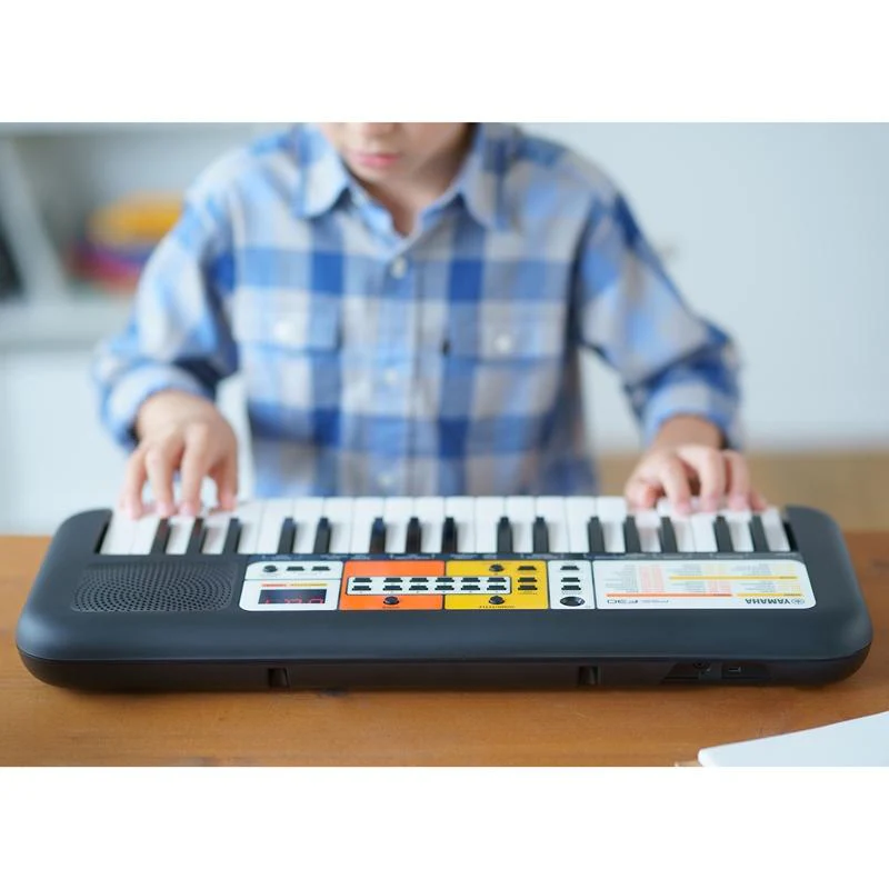 Yamaha PSS-F30 Mini Key Portable Keyboard - Image 7