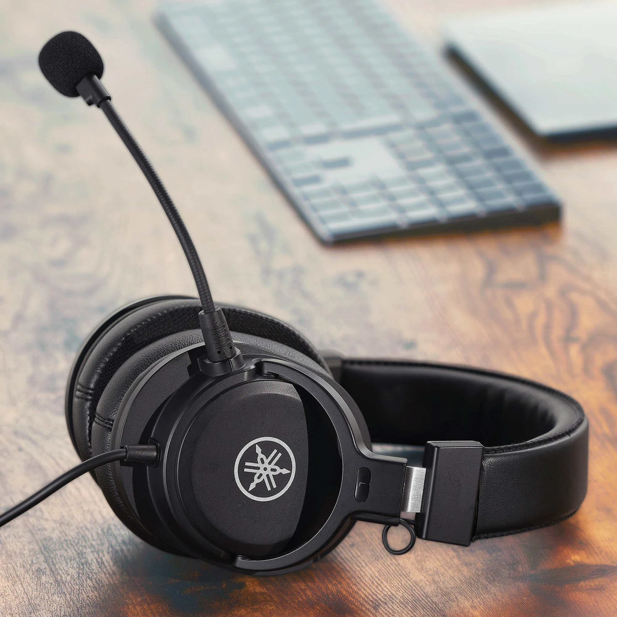 Yamaha YH-G01 Gaming Headset and Condenser Microphone - Image 5